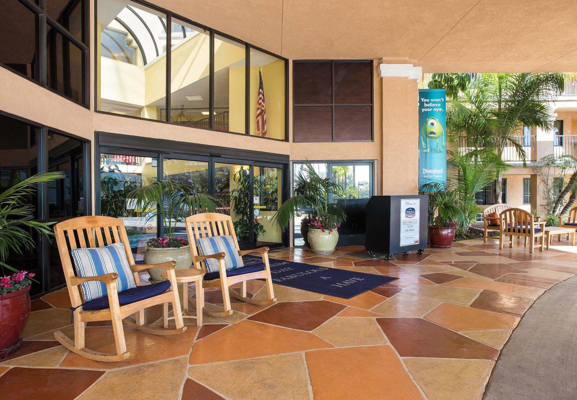 Fairfield By Marriott Anaheim Resort Exterior photo